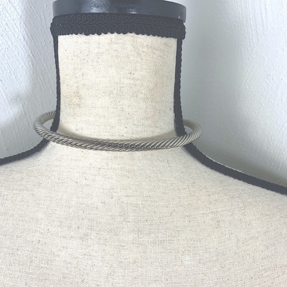 Vintage Chocker Gold/Silver Length 10’ . - Picture 4 of 9